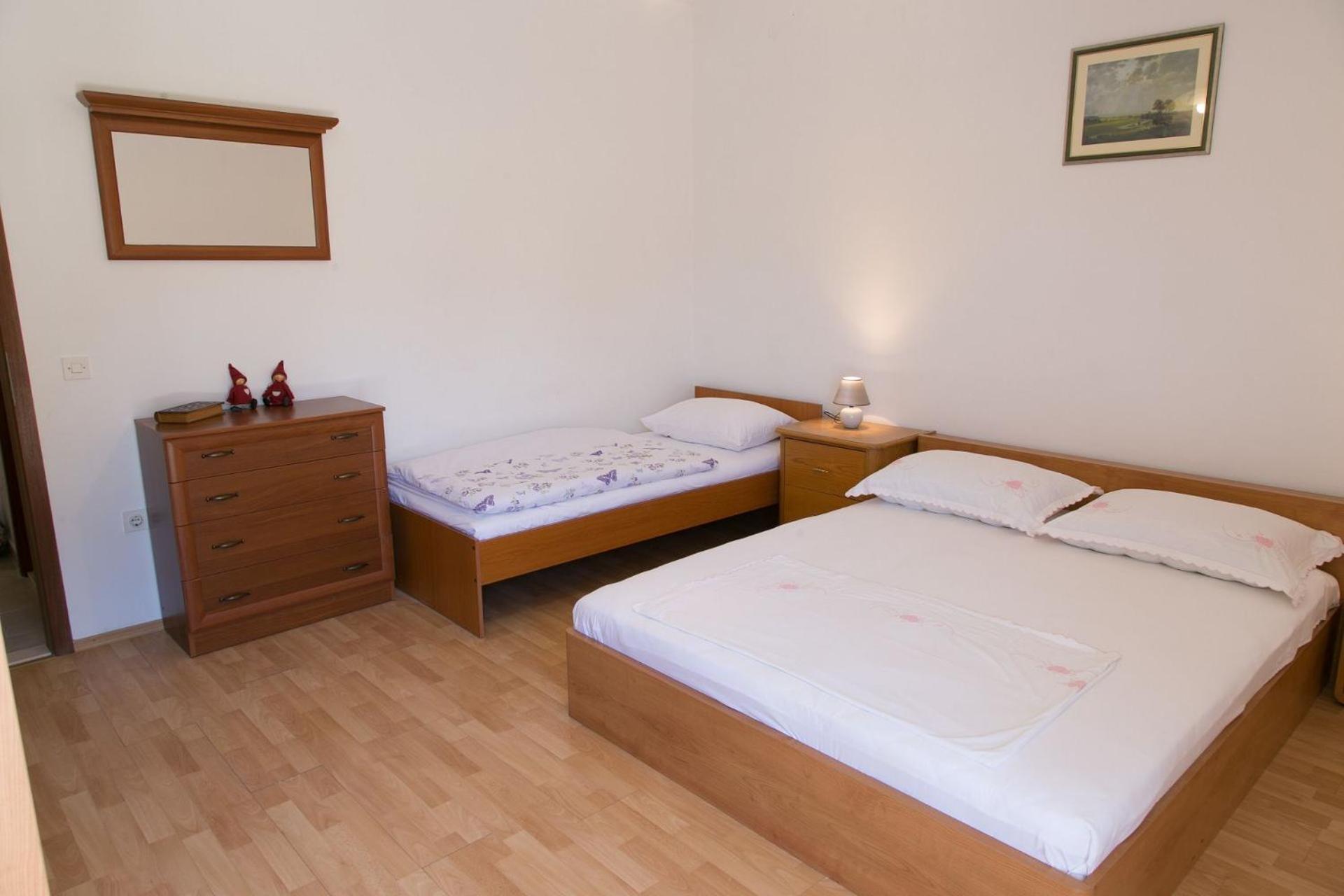 Apartments Ivica - 150M From Sea Трогир Экстерьер фото