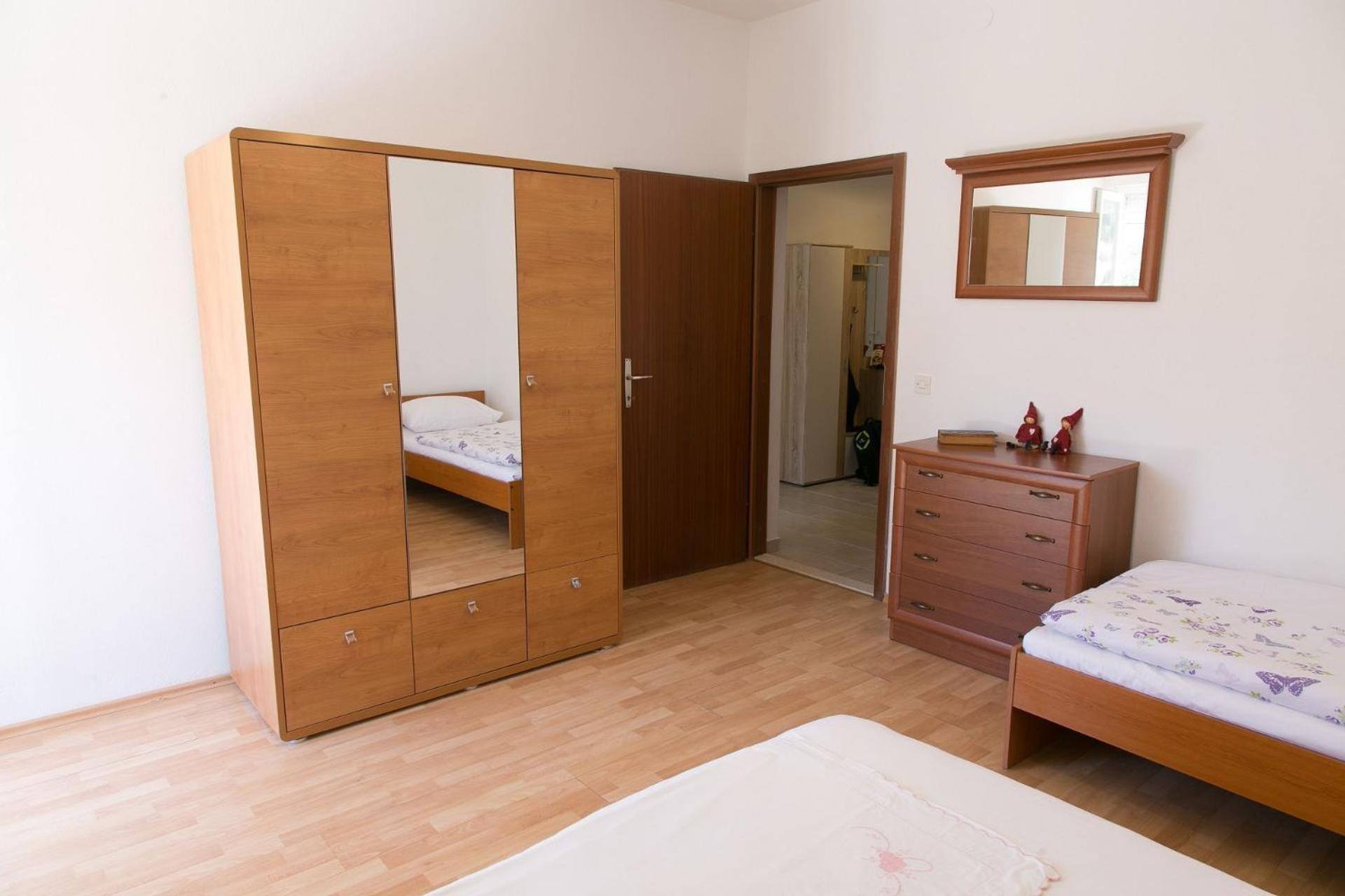 Apartments Ivica - 150M From Sea Трогир Экстерьер фото
